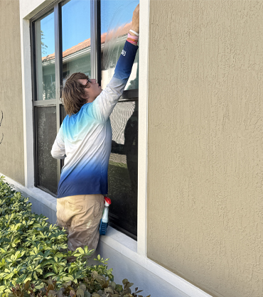 Surface Clean Pressure & Softwash